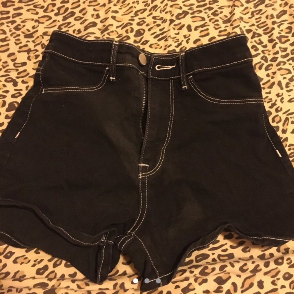 *H&M* brand new shorts